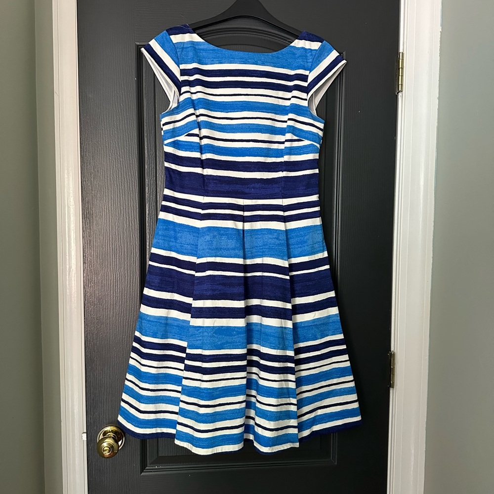 Kate Spade Blue and White Pleated Fit and Flare Dress | Size 6